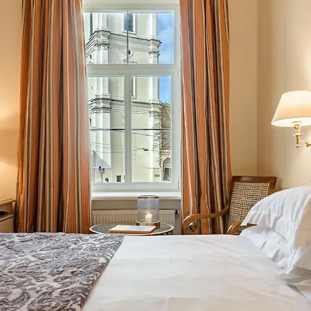 Narutis - Small Luxury Of The World
