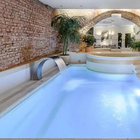 Narutis - Small Luxury Of The World 5*