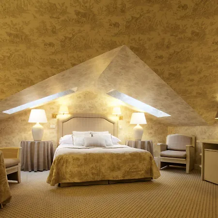 Narutis - Small Luxury Of The World Hotel Vilnius