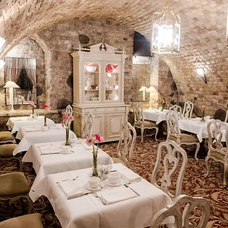 Narutis - Small Luxury Of The World 5* Vilnius
