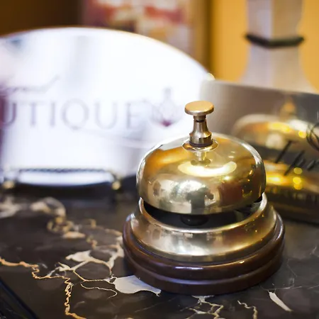 Narutis - Small Luxury Of The World Hotel Vilnius