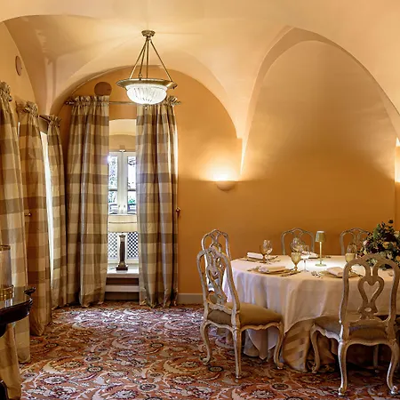 Hotell Narutis - Small Luxury Of The World