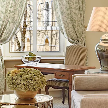 Narutis - Small Luxury Of The World