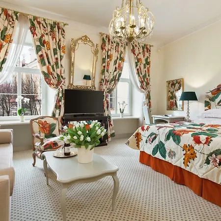 Narutis - Small Luxury Of The World Hotel VNO