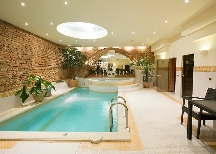 Narutis - Small Luxury Of The World