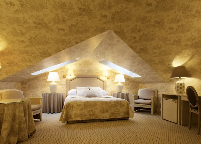 Narutis - Small Luxury Of The World Hotel Vilnius