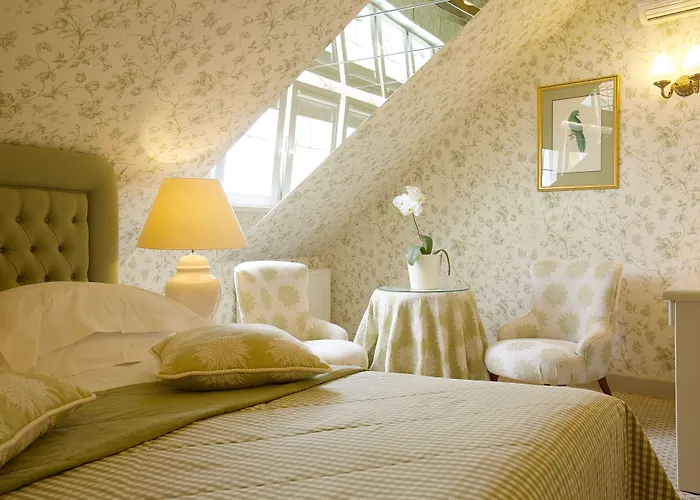 Narutis - Small Luxury Of The World