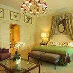 Narutis - Small Luxury Of The World 5*