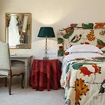 Narutis - Small Luxury Of The World